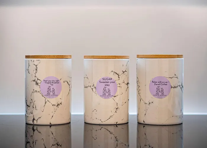 Unique 2-bed, 2-bath With Private Terrace, Near Bus Station & Centre * Leeds (West Yorkshire)